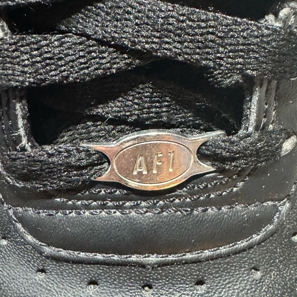 Men’s Triple Black Air Force 1 High Tops Size Size 8 - Picture 4 of 13